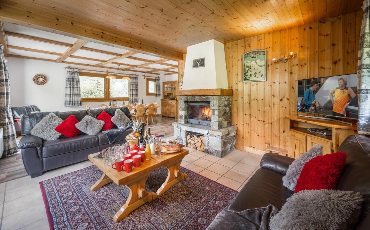Chalet Himalaya , 10 Person Chalet With 5 Ensuite Bedrooms And Outdoor Jacuzzi In Meribel Centre Exterior photo